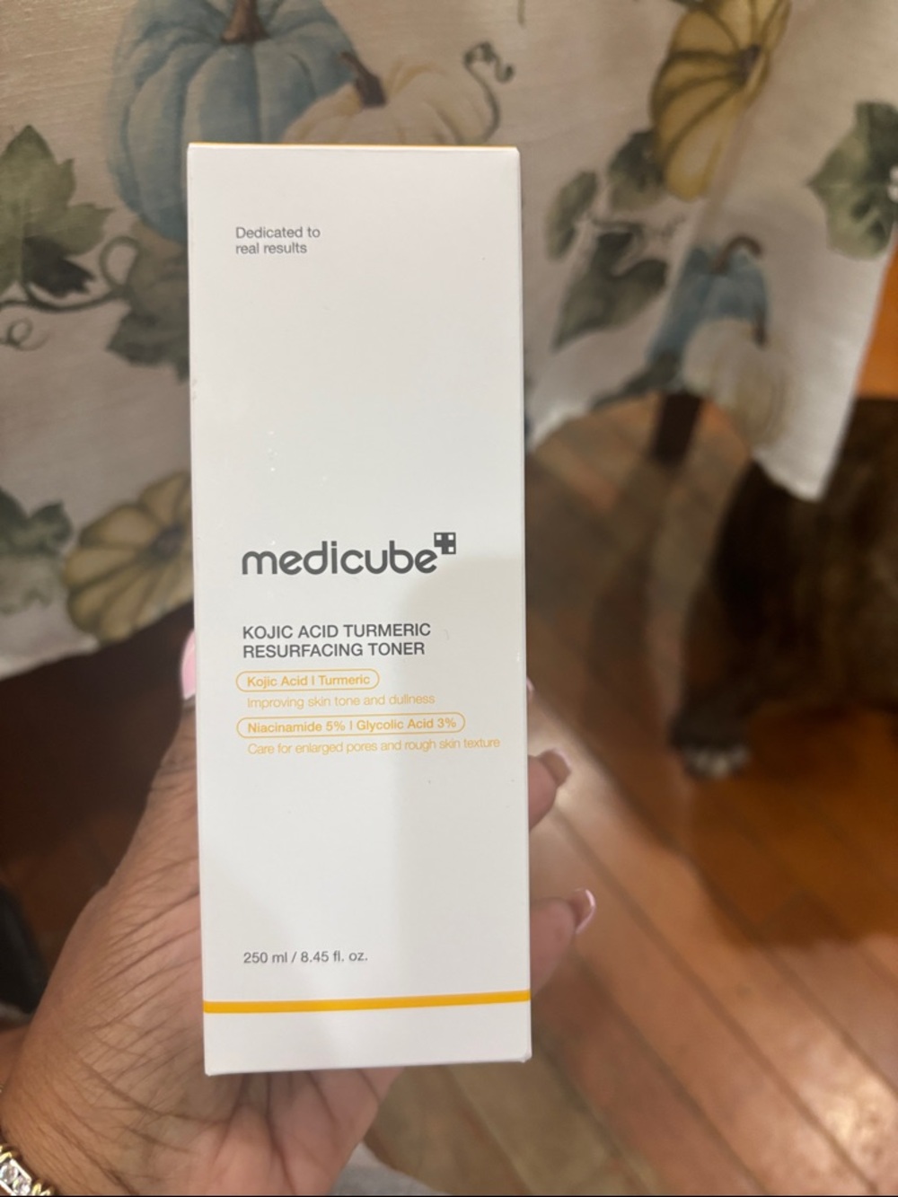 Medicube Kojic Acid Turmeric Resurfacing Toner - White & Yellow